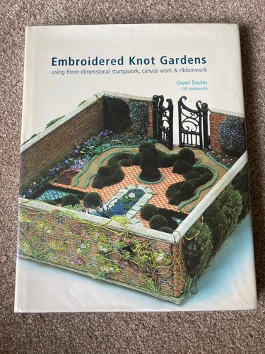 Embroidered knot gardens - knot,