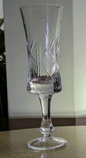 Crystal champagne flutes