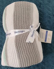 Silentnight Blanket knitted