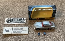 Corgi 270 James Bond 007 Aston