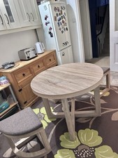 Set Dining Table And Four