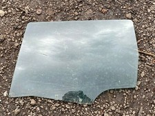 PEUGEOT 307 SW 2006 PASSENGER SIDE REAR WINDOW GLASS *SLIGHT TINT*