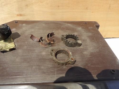 Suzuki 550 exhaust clamps - suzuki,