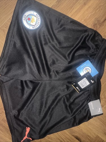 Manchester city shorts - city,
