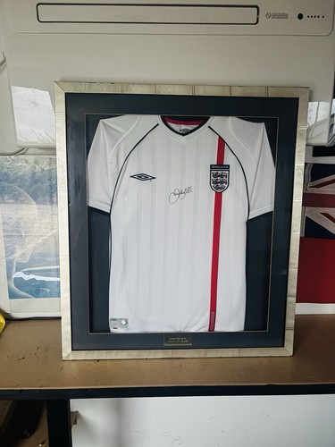 David beckham signed custom - beckham, &