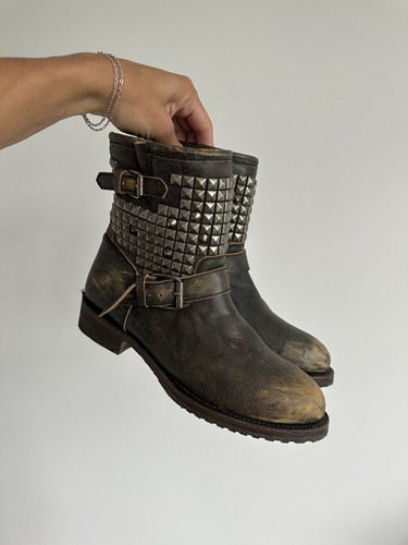 Ash metal studded washed - studded,
