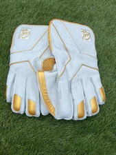  Cricket Wicket Keeper Gloves