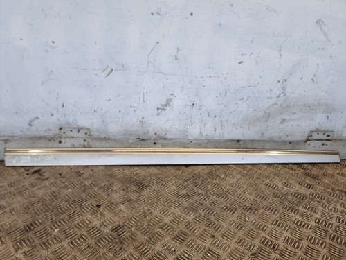 Mercedes clk200 door moulding - mercedes,