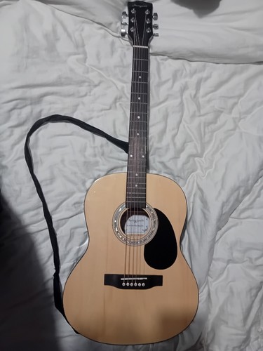 Guitar barely used - barely, used,