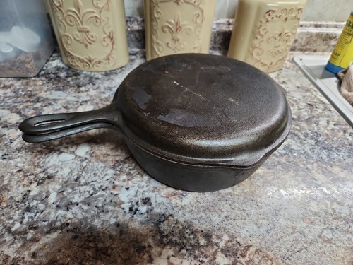 Vintage lodge cast - lodge, 1