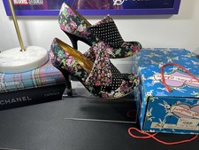 Irregular Choice. Flick Flack