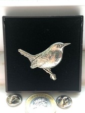 WREN BIRD REAL PEWTER PIN BADGE - MADE IN UK - GIFT- NEW