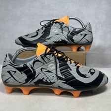 Pelé Sports Love, Honour