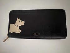 Radley Large Black Dog Image