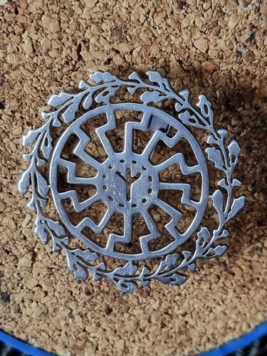 Large chrome life - chrome, pagan