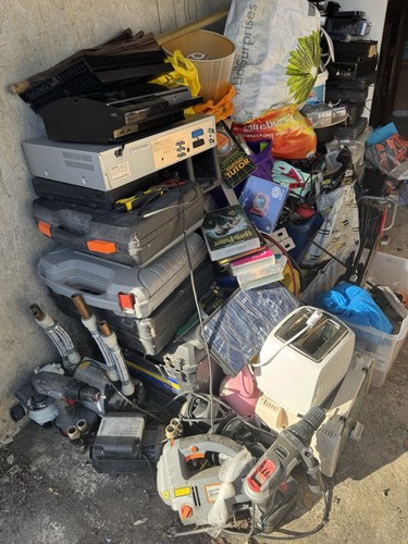 Clearance garage sale - clearance!,