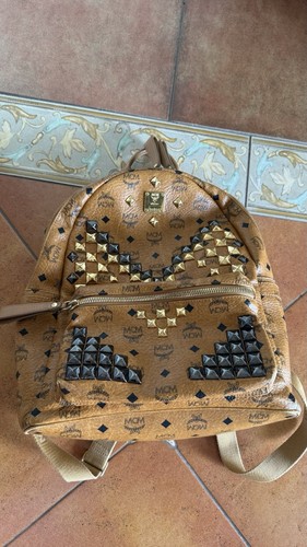 Authentic mcm stark medium - mcm,