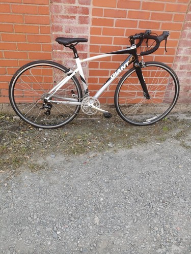 Giant defy road - giant,