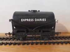  00 Gauge Express Dairies Tanker, Unboxed