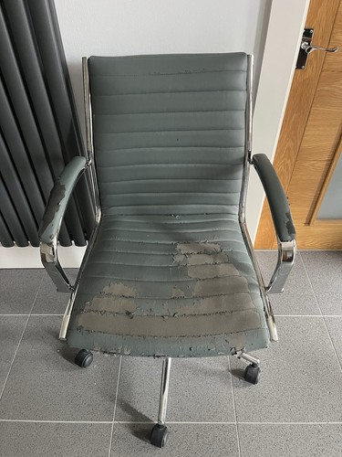 Office chair - m&s,