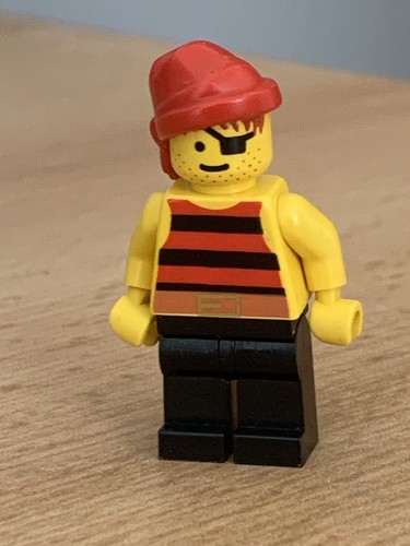 Lego pirate figure pi031 - pirate,