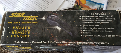 Star trek phaser remote - trek,