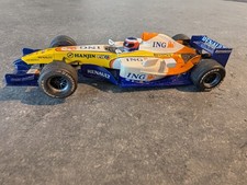 Scalextric Renault F1 Team R27