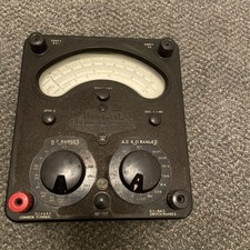 VINTAGE UNIVERSAL AVO AVOMETER MODEL 8 Mk 111 TEST METER - CONDITION UNKNOWN
