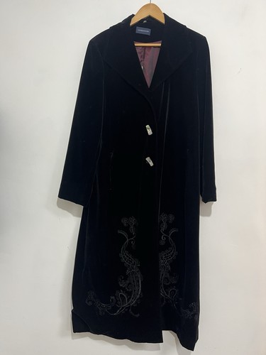 Windsmoor long black velvet - windsmoor,