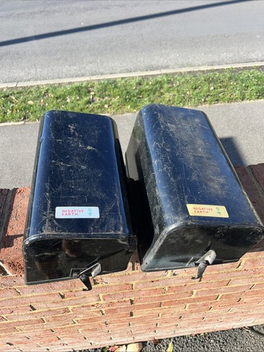 Rover p5b battery box - battery,