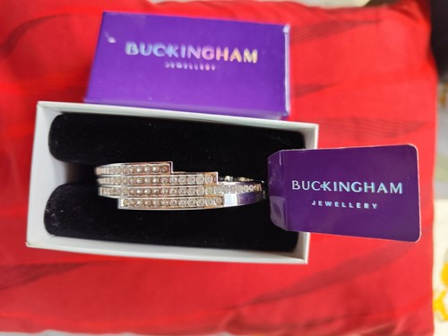 Brand new boxed buckingham - boxed,