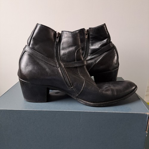 Vintage black leather - black, cuban