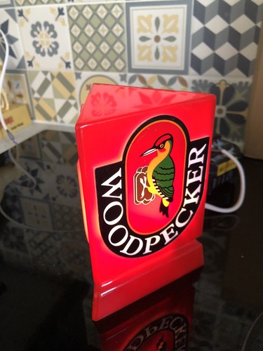 Woodpecker cider bar topper - woodpecker,