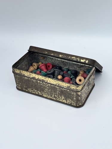 Vintage game pieces the - vintage,