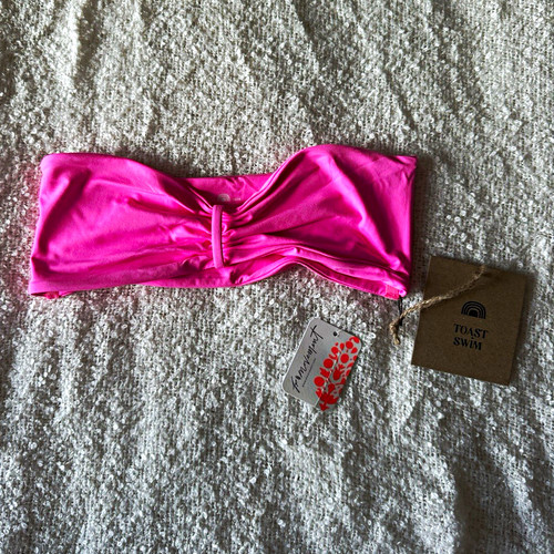 Toast free people signature - toast,