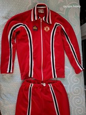 Manchester United  1976 Red