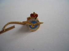 RAF,military,Per Ardva Ad Astra,crown,motto,enamel tie pin Badge safety chain.