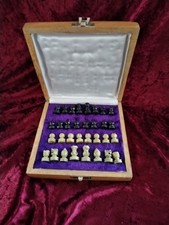 Travelling Marble Chess Set with Folding Board. 