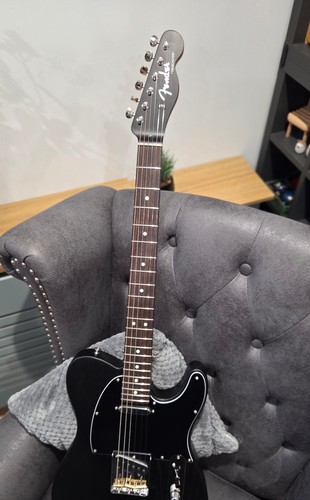 Fender made japan - made, in