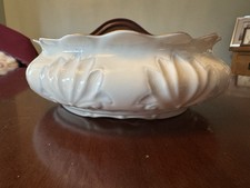 Belleek Ireland Porcelain Collector's Society Nairn salad bowl.