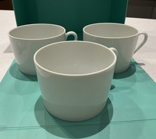 La Reine Limoges France White