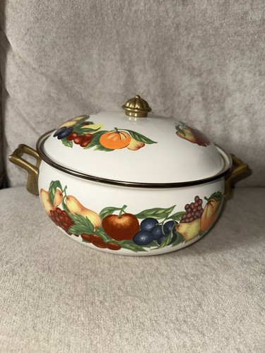 Vintage enamelware dutch oven - vintage,