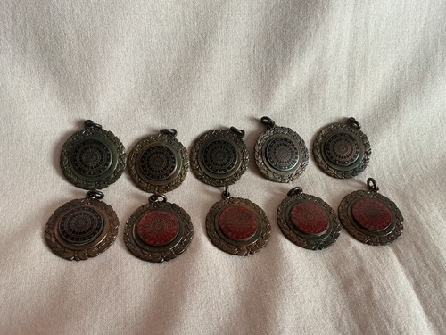 Vintage old stock x10 darts - old,