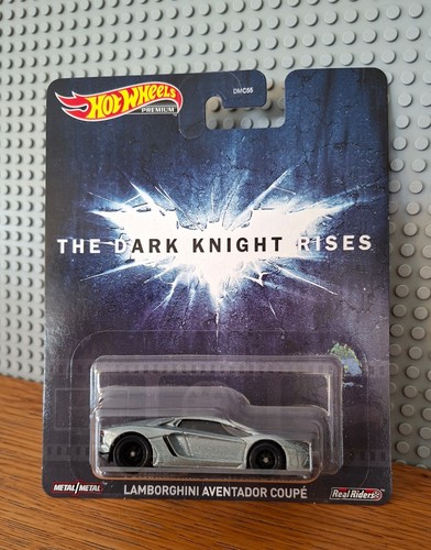 Hot wheels premium dark knight - dark,