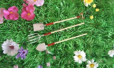 RED FAIRY GARDEN TOOLS USE