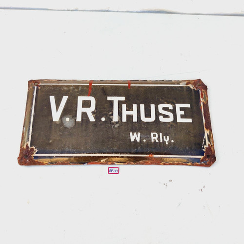 1940s vintage thuse - v,