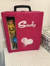 Pedigree sindy doll with carry - sindy,