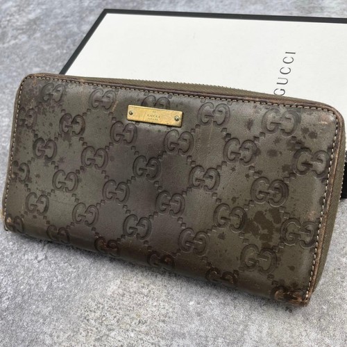 Gucci long wallet - long, embossed