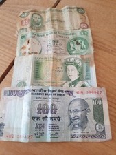 Banknotes - 4x,