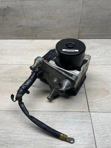 Mercedes benz w204 - mercedes-benz, abs